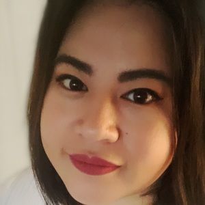 Meet your Posher, Monique